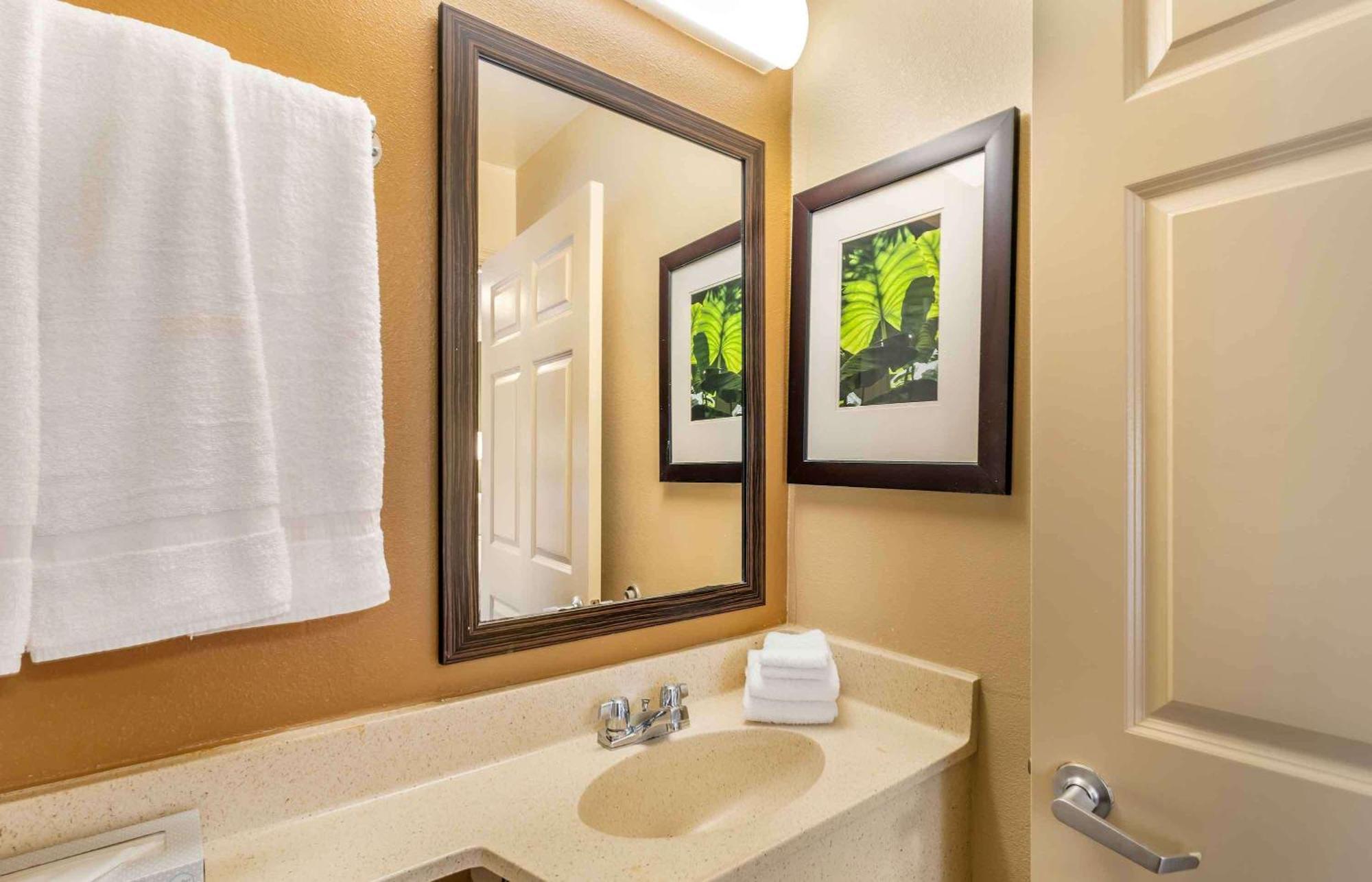 Extended Stay America Select Suites - Chesapeake - Churchland Blvd Kültér fotó
