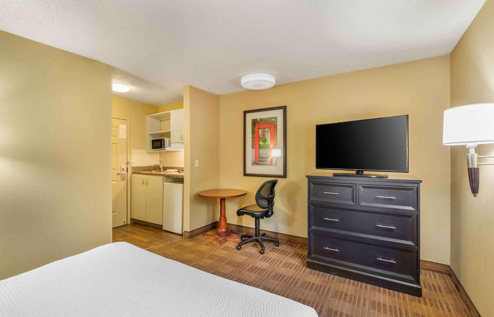 Extended Stay America Select Suites - Chesapeake - Churchland Blvd Kültér fotó