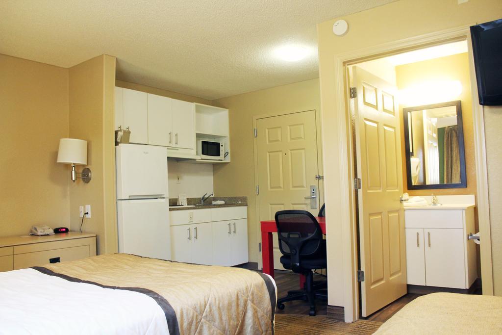 Extended Stay America Select Suites - Chesapeake - Churchland Blvd Kültér fotó