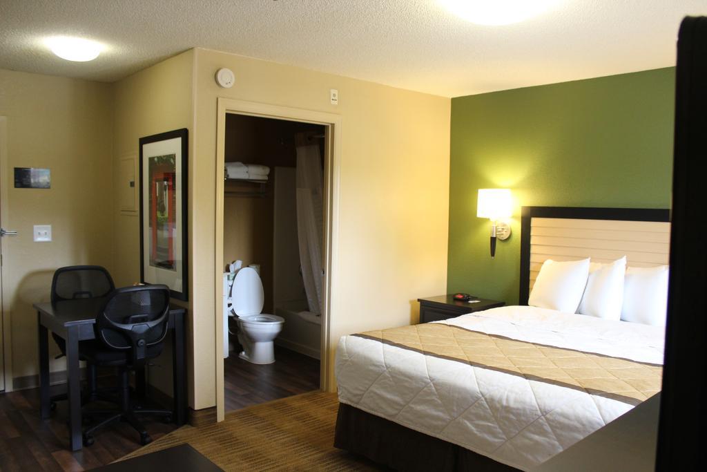 Extended Stay America Select Suites - Chesapeake - Churchland Blvd Kültér fotó